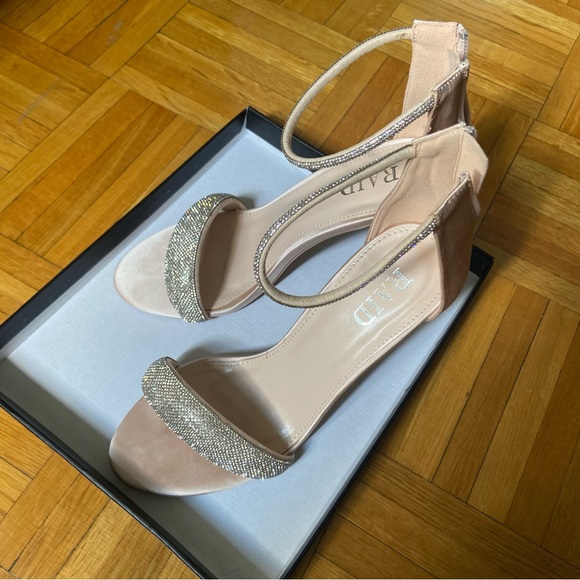 RAID Strap Heels in Nude Blush Color Size 38 - Picture 6 of 7